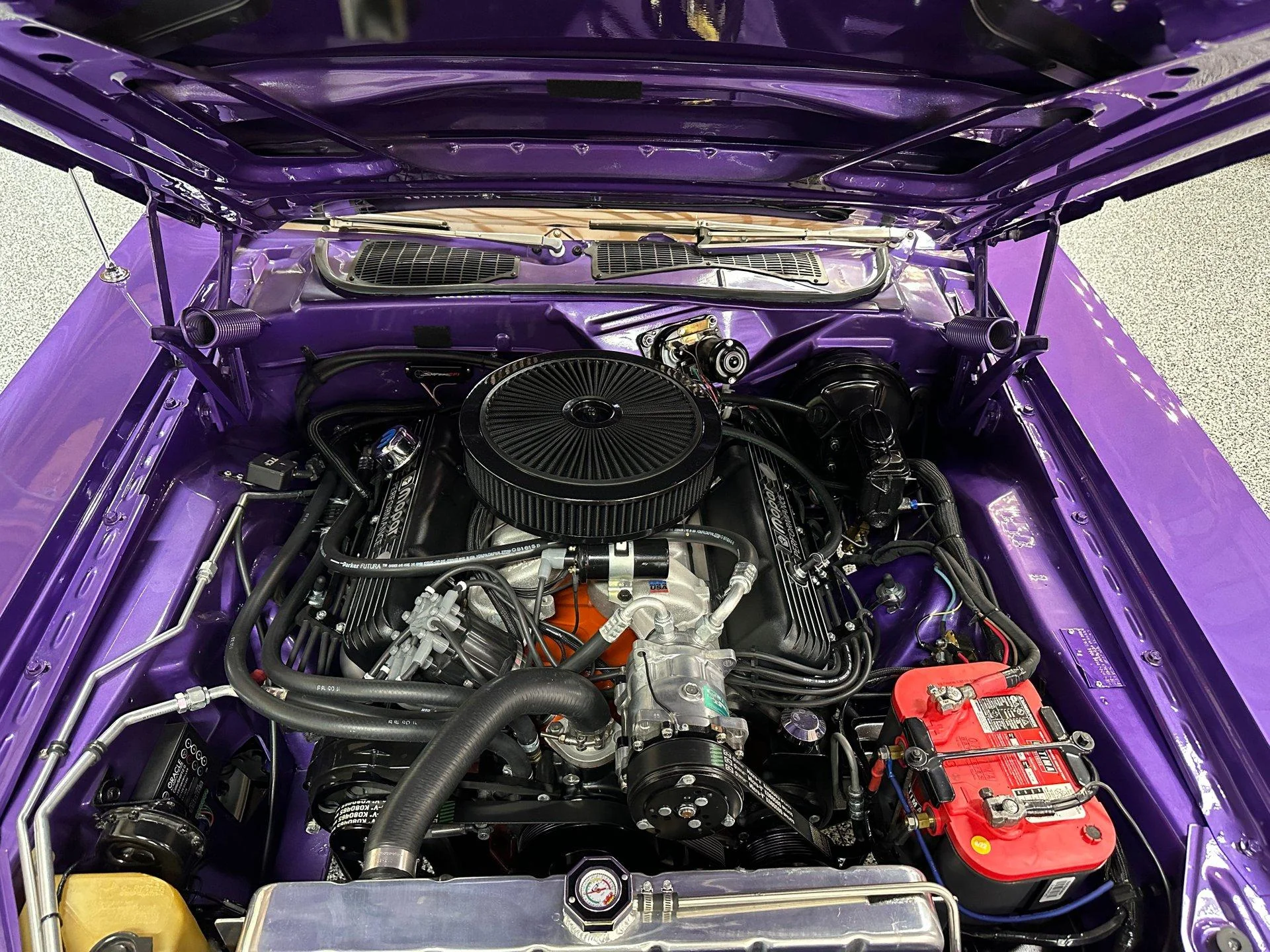 1970 Dodge Challenger - Image 11