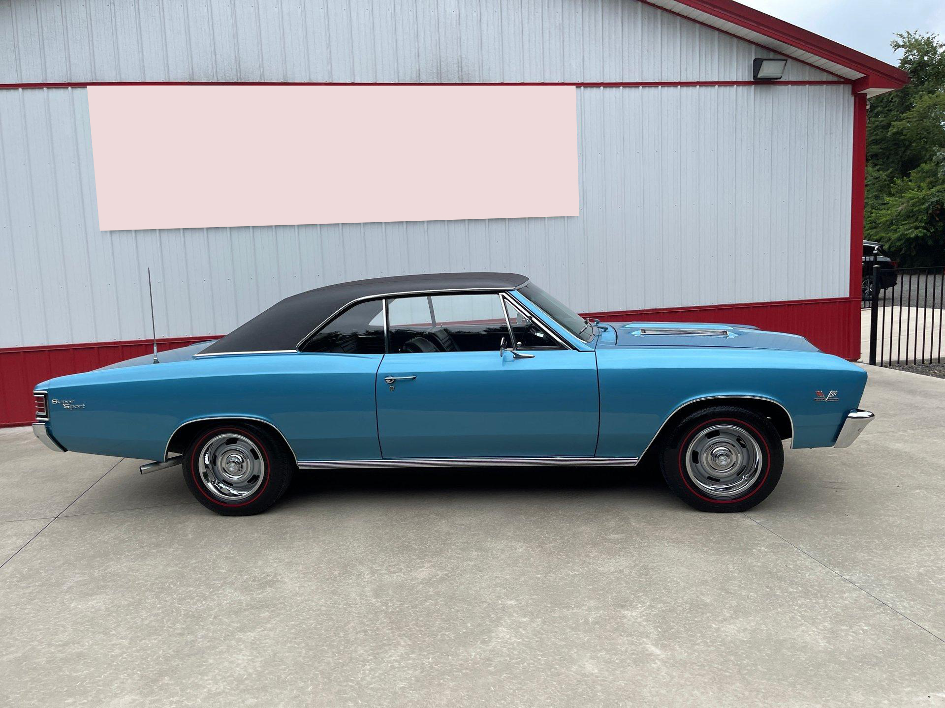 1967 Chevrolet Chevelle - Image 4