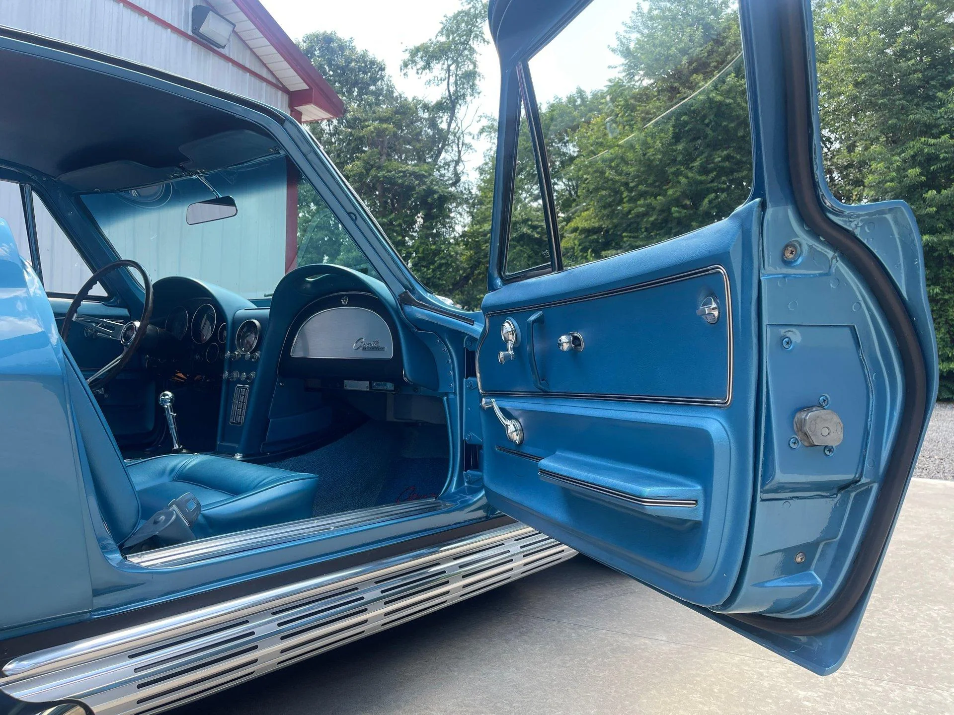 1965 Chevrolet Corvette - Image 3