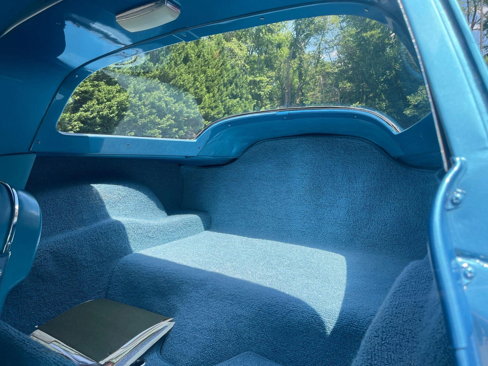 1965 Chevrolet Corvette - Image 25