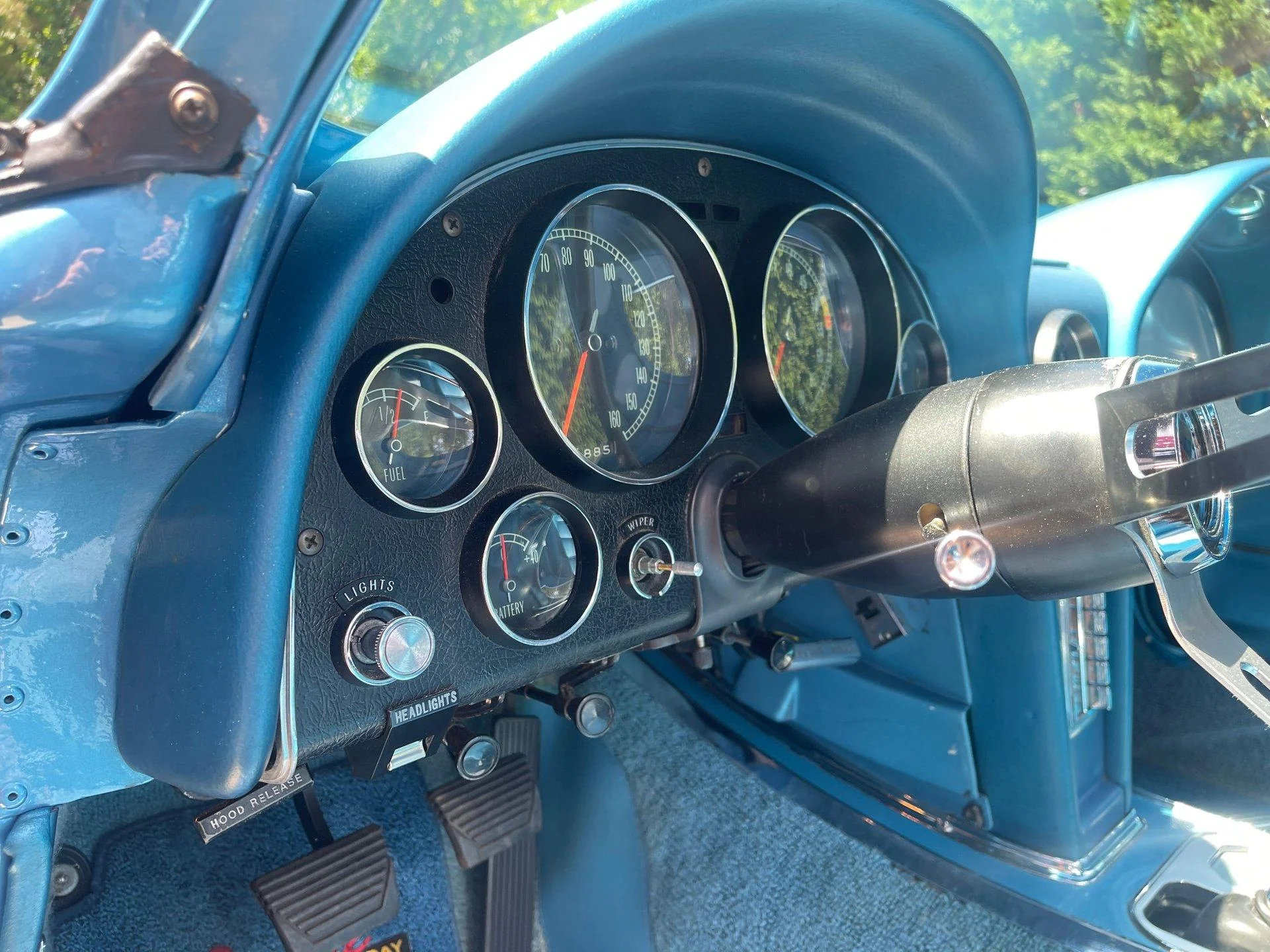 1965 Chevrolet Corvette - Image 27