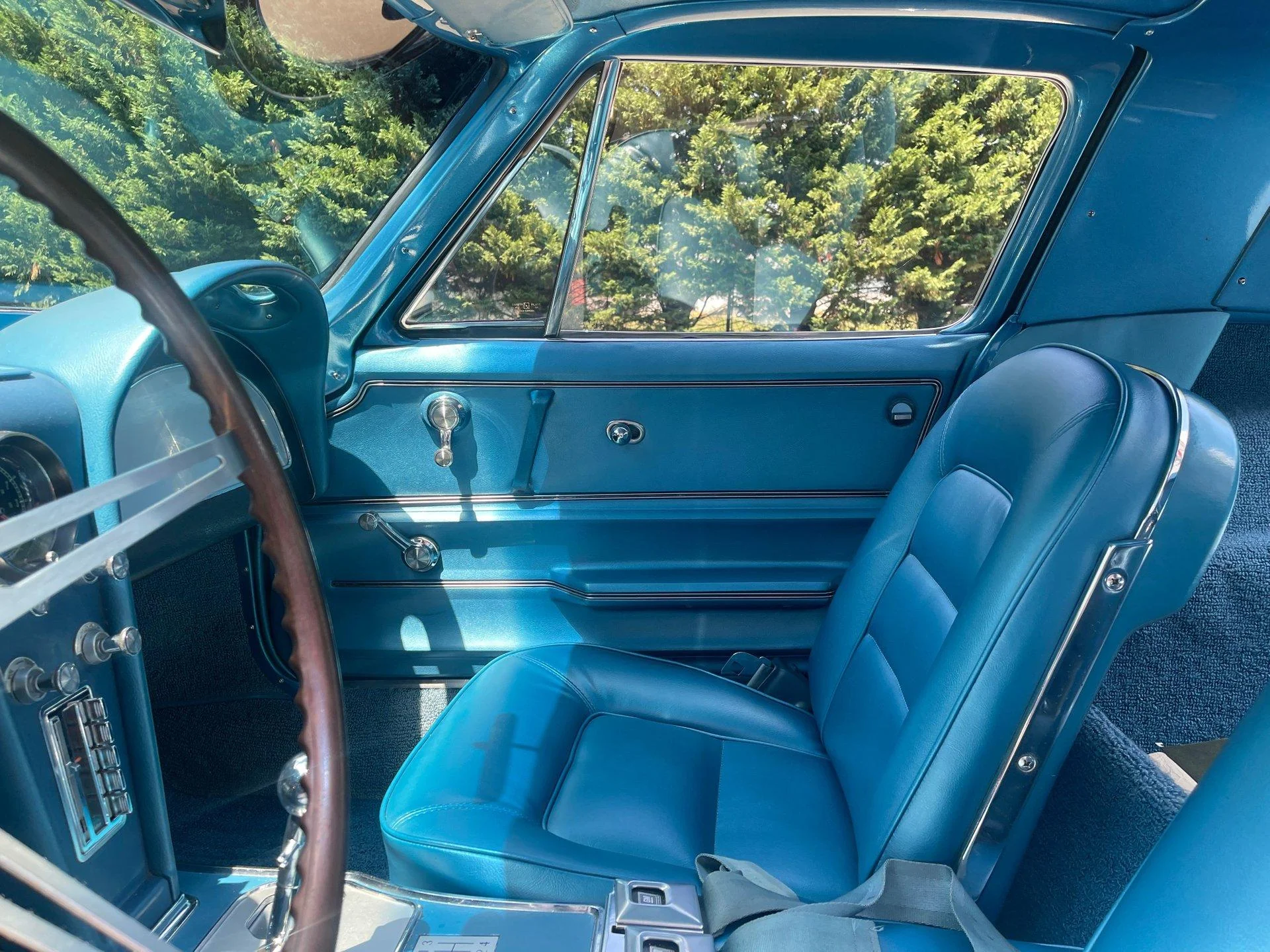 1965 Chevrolet Corvette - Image 28