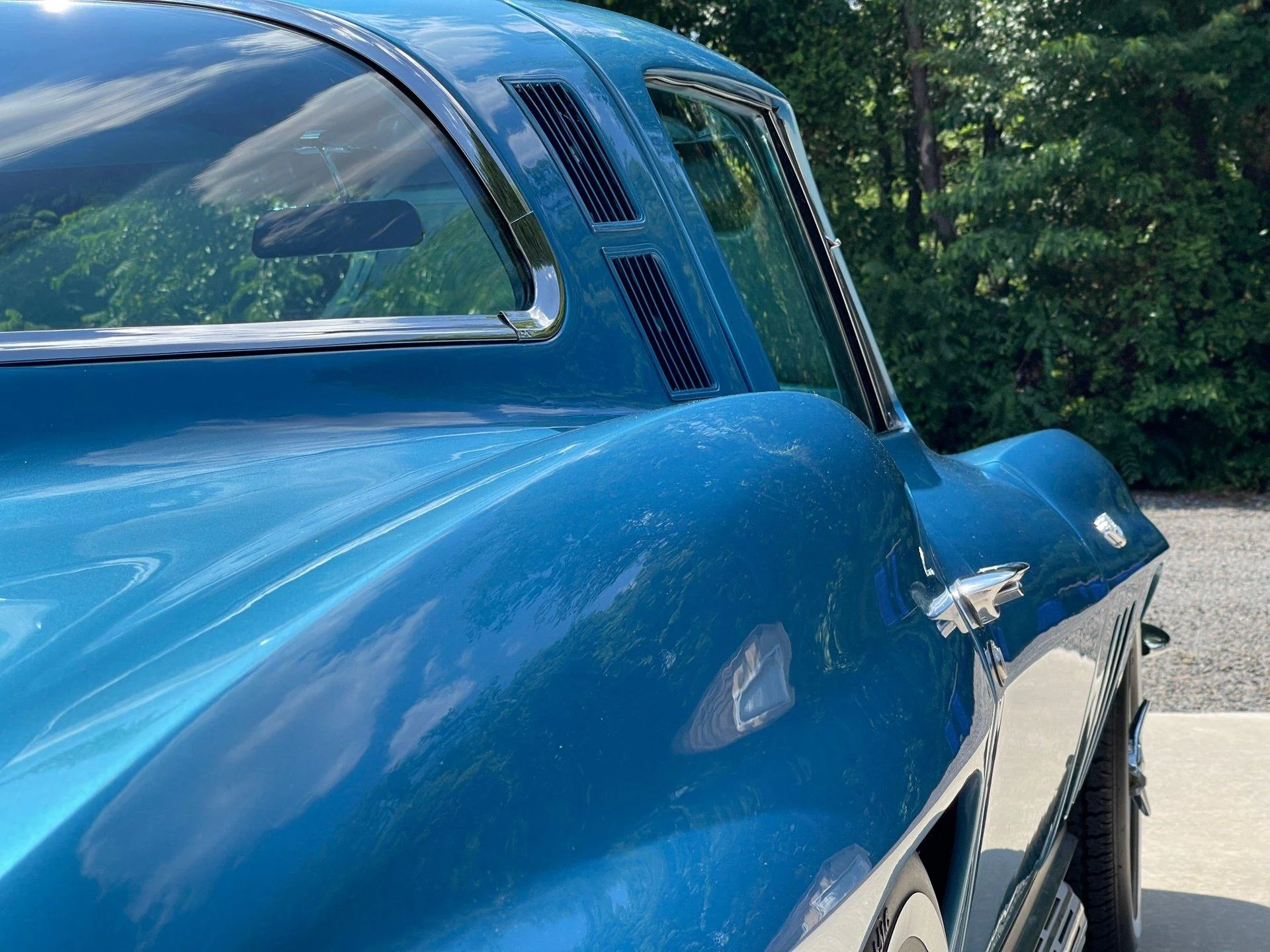 1965 Chevrolet Corvette - Image 49