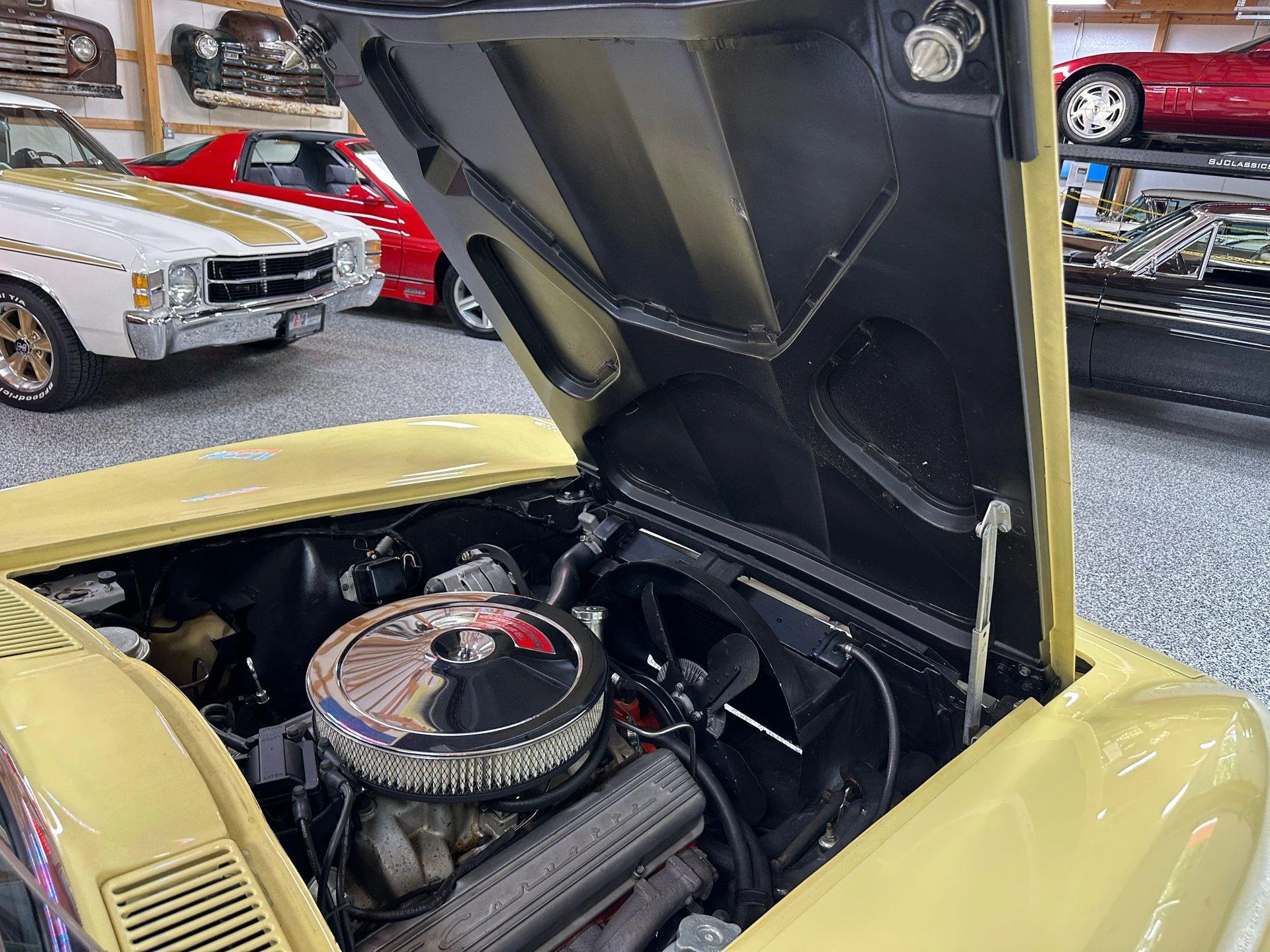 1966 Chevrolet Corvette - Image 126